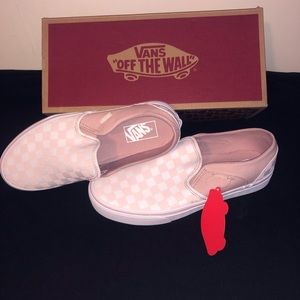 WOMENS NEW IN BOX VANS ASHER SIZE 10